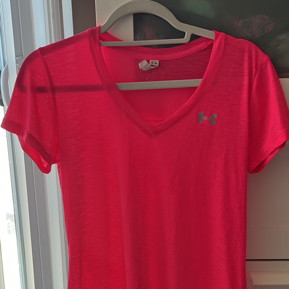 Under Armour Top